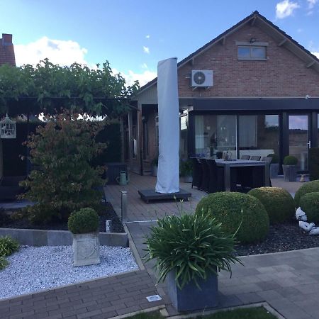 Apartmán De Achtertuin Maasmechelen Exteriér fotografie