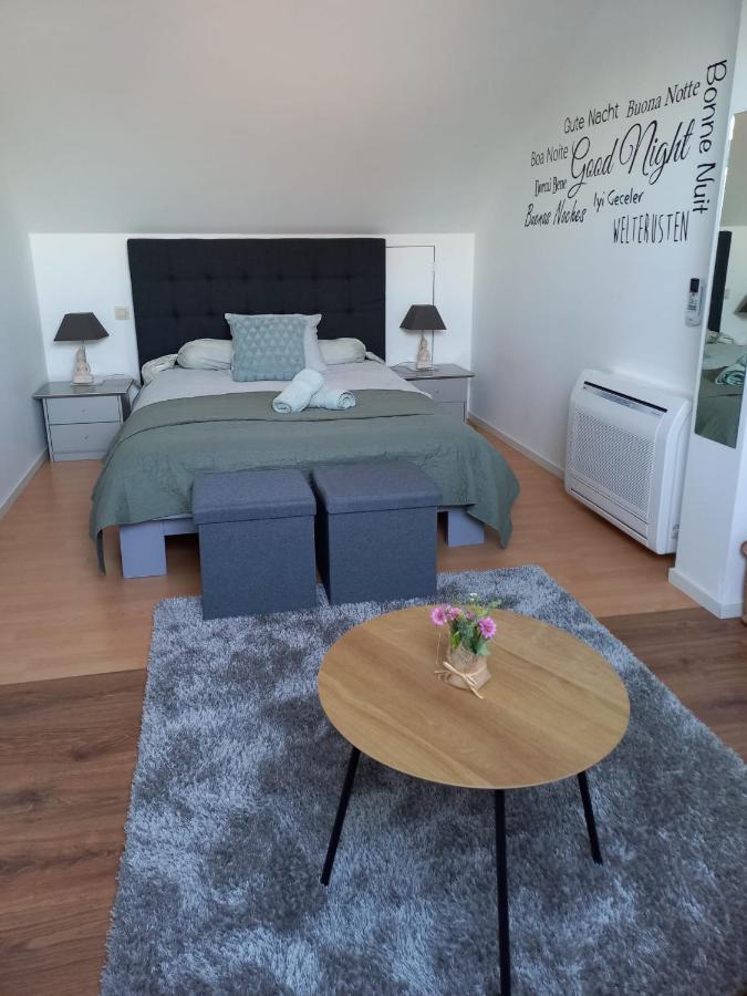 Apartmán De Achtertuin Maasmechelen Exteriér fotografie