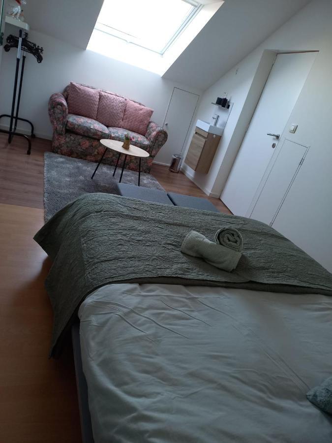 Apartmán De Achtertuin Maasmechelen Exteriér fotografie
